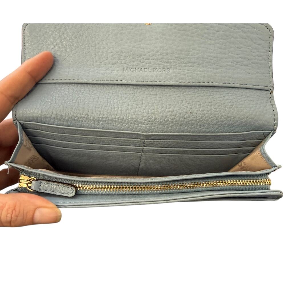 Michael Kors Blue Pebbled Leather Jet Set Long Wallet - Picture 6 of 8